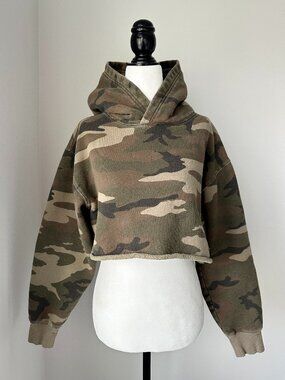 🧸 TNA Cozy Fleece Cropped Camo Hoodie Boxy Fit Medium